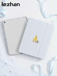 1 pieza Funda protectora para tableta con estampado de patito lindo y fútbol a rayas azules, compatible con iPad (A16) 11 pulgadas 11ª generación 2025/10ª generación / 10.2 pulgadas Pro 2021/2020, Galaxy Tab A8 10.5 pulgadas 2022, Matepad 10.4/ Tab/, a prueba de caídas, con ranura para lápiz, compatible con suspensión/activación, regalo para niños / regalo para la familia / fin de año, regalo romántico - Multicolor - Ver 2