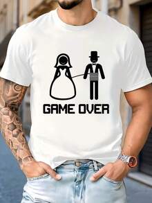 Camiseta Divertida para Hombre con la Frase "GAME OVER" y Siluetas de Novios - Camiseta Casual de Manga Corta y Cuello Redondo para Fiestas de Boda, Eventos de Soltero y Vestimenta Casual - - Blanco - Ver 1
