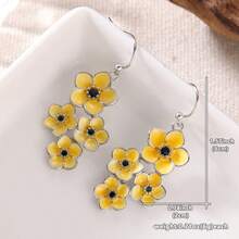 Exquisite Daisy Pair Earrings, 3D Carved Craftsmanship With Elegant Design, Vintage Women's Dangle Earrings, Versatile Accessory For Daily Commute, Vacation And Banquet, Premium Birthday Surprise Gift - Yellow - View 2