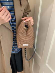小眾設計肩背包 休閒百搭極簡時尚斜背包 新款女包 舒適布料質感 素色亮片設計 磁吸扣開合 平滑長肩帶 大容量 網紅水桶包 - 棕色 - 查看 2