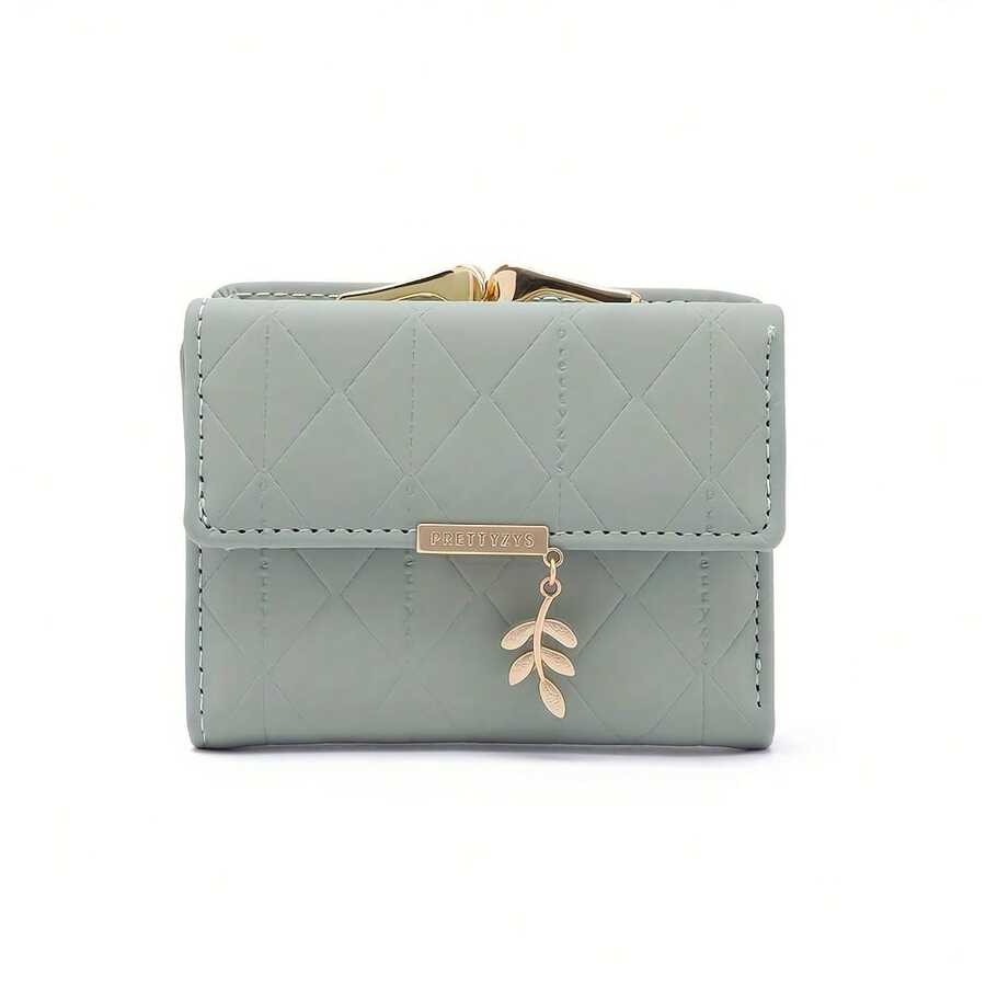 This Elegant Quilted Wallet Is Designed Specifically For Women And Features A Leaf-Shaped Pendant. - 綠色 - 查看 1