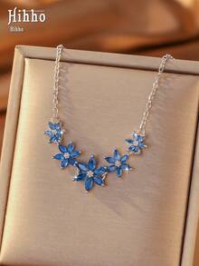 Hihho 1pc Sweet Fashion 5-Flower Pendant Necklace, Suitable For Girls, Family, Friends, Summer Exquisite Fashion Beach Party Vacation Jewelry Accessory, Perfect As A Birthday Gift - 5 Flowers - View 9
