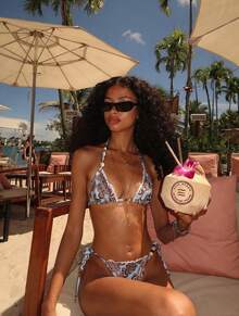 Summer Women's Retro Printed Beaded Bikini Two Pieces Set, Beach Vacation Party Sexy, Fashionable, Elegant And Casual Swimsuit Set - Multicolor - View 1