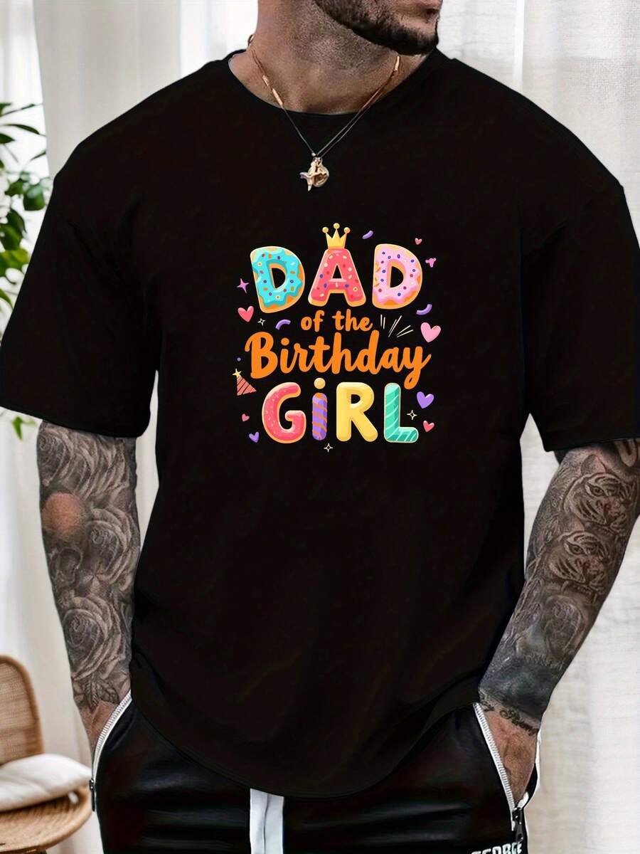 Camiseta de Hombre "Papá de la Celebrante del Cumpleaños" - Atuendo de Cumpleaños con Cuello Redondo, Manga Corta, Estilo Casual de Verano, Color Sólido, para desempeñar un papel en la celebración del día especial de la chica. - Negro - Ver 1