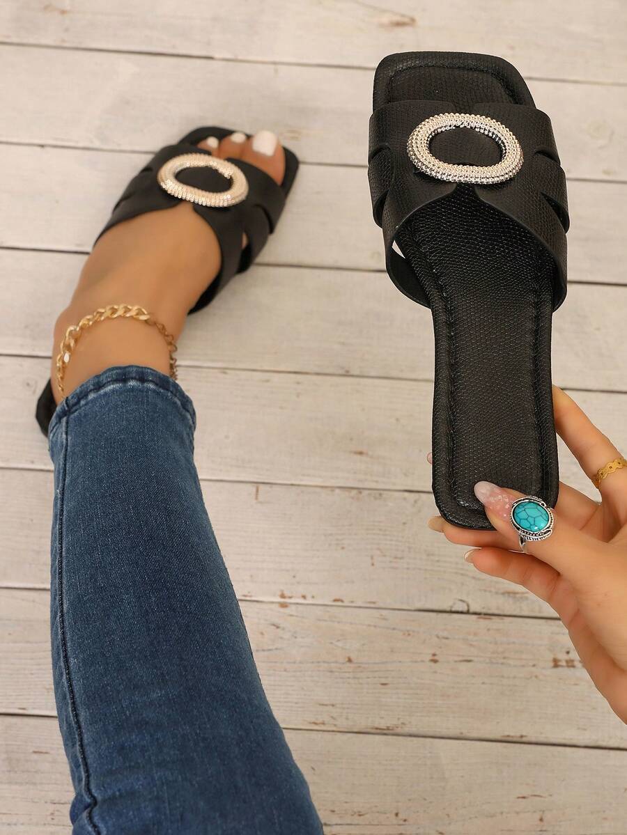 Women's Square Toe Flat Sandals, Classic Black High-End And Timeless, Unique Square Toe Design Optimizes Foot Shape Visual Effect, Shoe Upper Decorated With Rhinestone Ring Embellishments, Subtle Yet Luxurious. Soft And Resilient Sole, Cushions Foot Pressure, Lightweight And Comfortable To Wear, Easy To Slip On. Suitable For Daily Commute, Casual Outings, Pairs Well With Dresses And Denim Jeans. Simple And Sleek Design, Not Easily Outdated, Effortlessly Creates A High-End Summer Look, A Versatile Staple For Your Shoe Collection. - Black - View 1