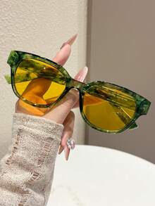 1 Pair Women's Fashion Glasses, Summer Beach Accessory - Multicolor - View 6