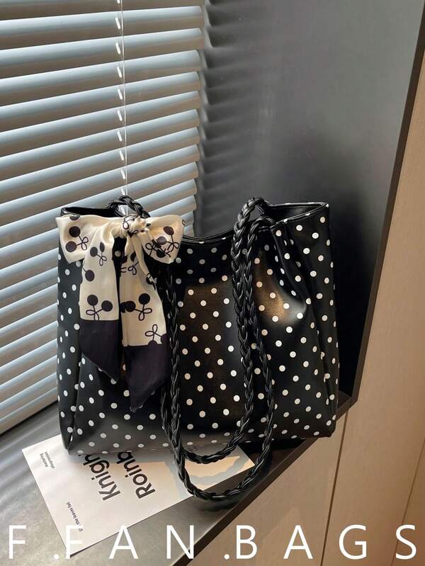 2026 Casual Large Capacity Polka Dot Slouchy Fashion Minimalist Artistic Handheld Shoulder Bag