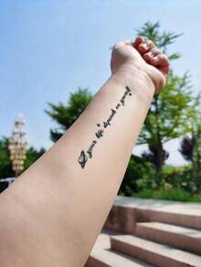 1pc Retro Script English Planet Star Triple-Design Temporary Tattoo Sticker, With Realistic Tattoo Design, Suitable For Travel, Music Festivals, Games, Graduation Gifts, And For 3-5 Days. - Black - View 5