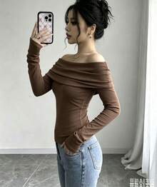 Elegant Long-Sleeved Blouse With Off-Shoulder Detail And Ruffle In Solid Color For Women - Café integral - Ver 3