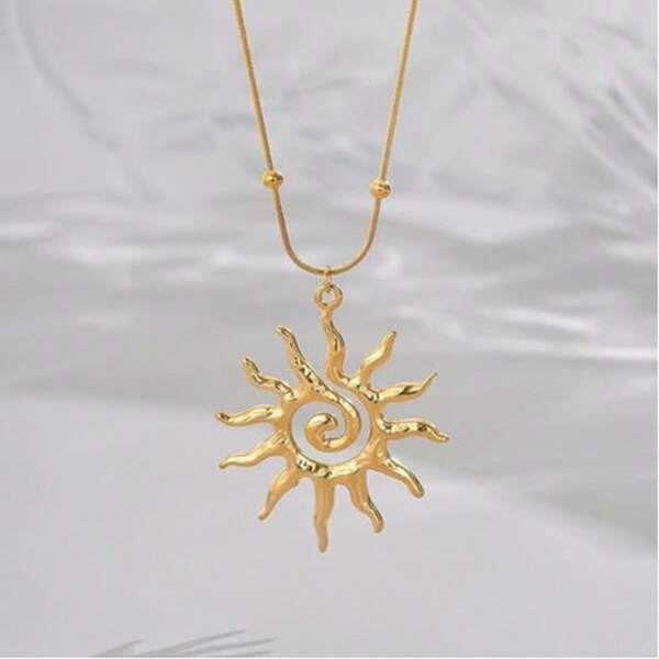 Spiral Sun Pendant Necklace For Women, Personalized Gold Hollow Pendant, Fashion Minimalist Choker