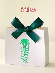 30 piezas Bolsas de regalo del Día Nacional de Arabia Saudita, decoradas con caligrafía árabe dorada y logotipo "Palma & Espada", diseño bicolor blanco & verde, con cinta de seda, empaque de regalo de lujo para bodas, eventos culturales o Día Nacional de Arabia Saudita - Ver 12