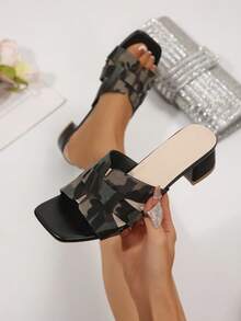 Nuevas sandalias de tacón alto de aguja para mujer talla grande, cómodas, minimalistas, con diseño cruzado, punta abierta y cuadrada, versátiles, casuales, de moda, para exterior, playa y verano - Verde - Ver 1