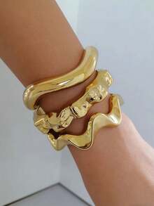 CCB Gold-Plated Asymmetrical Wavy Open Bangle Set, Vintage Women's Bracelet - Gold - View 6