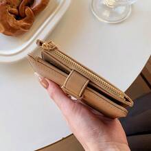 Korean Style Square Buckle Minimalist Women's Short Wallet, Multifunctional Card Holder, Foldable, Multiple Card Slots, Large Capacity - Multicolor - View 5