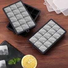 Vassoio per cubetti di ghiaccio in silicone, set da 3 pezzi (con coperchi rimovibili), ideale per fare cubetti di ghiaccio e risparmiare spazio nel congelatore; perfetto per bevande, cocktail e whisky; Colori: Nero - nero - Visualizzare 6