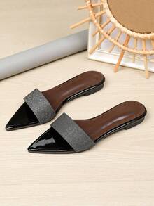 Women's Pointed Toe Flat Sandals 2026 Spring/Summer New Versatile Soft Sole Beach Sandals Fashion Roman Sandals Women's Plus Size Shoes 41-42 - Black - View 3