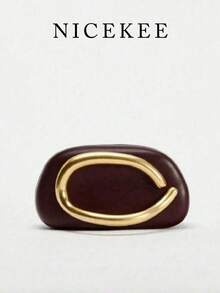 بني داكن