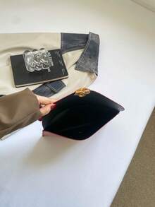 Casual Handheld Clutch Bag For Women, New Style, Textured Niche Design, Fashion Minimalist Envelope Bag - Red - View 4