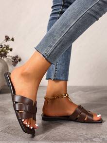 Sandal Wanita Serbaguna Kulit PU dengan Potongan, Model Slip-On, Ujung Persegi, untuk Pantai, Liburan Musim Semi dan Musim Panas, Ukuran Plus, Warna Cokelat Kopi, Model Datar - Coffee Brown - View 5