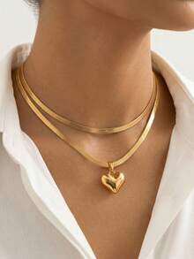 1pc Double Layered Gold Snake Chain Heart Pendant Necklace, Featuring Delicate Water Ripple Chain Paired With 3D Plump Heart Pendant Design, Minimalist Versatile Style For Commuting And Dating, Blending Modern Minimalism With French Romance, Perfect For Women Seeking Daily Elegance And Subtle Yet Eye-Catching Outfits - Yellow Gold - View 5