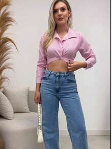Chic Women's Cropped Shirt With Classic Collar, Asymmetrical Hem And Long Raglan Sleeves, Perfect For Autumn. - 條紋粉紅色 - 查看 2