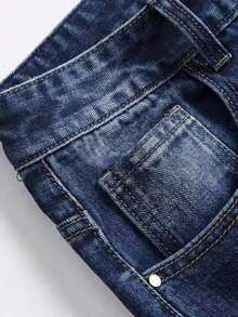 Traceable Cotton - European & American Men's Distressed Denim Shorts - Blue - View 4