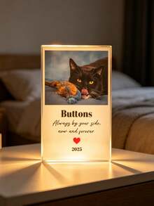 Plăcuță comemorativă personalizată din acrilic cu fotografie de animal de companie, ramă foto din acrilic pentru animale de companie, un suvenir personalizat pentru animalele de companie iubite. Poate fi gravată liber cu fotografii prețioase și mesaje personalizate ale pisicilor și câinilor iubiți, capturând momentele calde petrecute cu prietenii blănoși în material acrilic transparent și durabil. Decorațiune de interior, potrivită pentru living, dormitor, birou și alte diverse scene - Multicolor - Vizualizare 4