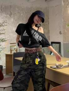 女款美式風不對稱領口露肩短袖T恤，夏季修身設計復古上衣休閒黑色 - 黑色 - 查看 2