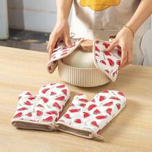 Watermelon Pattern Daily Household Oven Mitts And Pot Holders, Double-Sided Quilted Diamond Grid, Washable, Kitchen Cooking Baking Microwave Heat-Insulating Mitts And Pads, 2-Piece Set, 4-Piece Set - View 4