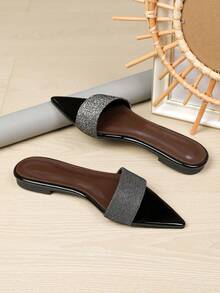 Women's Pointed Toe Flat Sandals 2026 Spring/Summer New Versatile Soft Sole Beach Sandals Fashion Roman Sandals Women's Plus Size Shoes 41-42 - Black - View 4