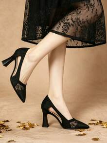 New Fashionable Elegant Versatile Gentle Women's Shoes Commuter Daily High Heels - Black - View 5