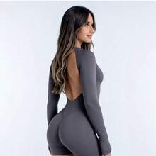 mono Deportivo Todo en Uno: Sin Espalda, Levanta Glúteos y Ultra Elástico para Mujer - Gris - Ver 3