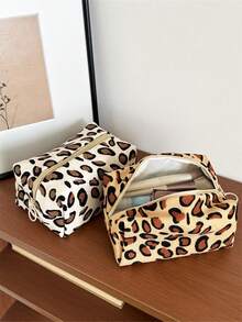 AGG, Bolsa de maquillaje con estampado de leopardo retro para mujer, bolsa con forro interior, neceser de viaje portátil, bolso de mano, bolsa versátil para almacenamiento de cuidado de la piel, organizador de productos de higiene femenina, regalo para mamá o novia - Multicolor - Ver 3