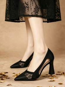 New Fashionable Elegant Versatile Gentle Women's Shoes Commuter Daily High Heels - Black - View 3