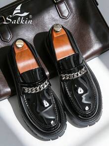 Salkin 男士復古設計師樂福鞋套腳式鏈條裝飾，黑色漆皮亮面圓頭男士皮鞋，優雅紳士商務休閒社交鞋，男士日常辦公派對婚禮風格新郎鞋，適合情侶約會浪漫晚餐節日禮物返校學生鞋，學院風四季適用，請選擇大一號 - 黑色 - 查看 2