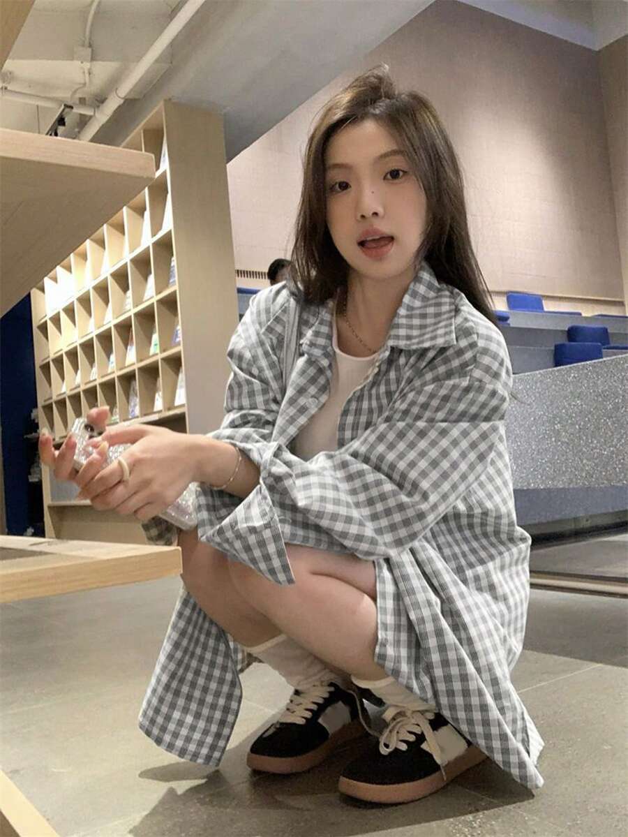 Summer New Vintage Flattering Loose Lazy Versatile Long Sleeve Plaid Shirt Jacket Top (Random Plaid) - Light Grey - View 1