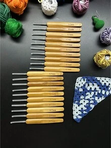10件組竹製鉤針套組，0.5mm & 0.75mm 細鉤針附保護帽，母親節手工禮物，蕾絲配件與家居裝飾DIY手工藝 - 碳化鐵頭鉤針 - 查看 4