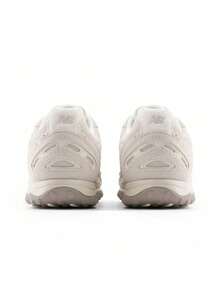 New Balance 204L Comfortable, Versatile, Durable, Low-Top Casual Shoes, Unisex, White - White - View 3