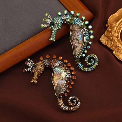 1PC Vintage Exquisite Simulated Shell Rhinestone Seahorse Enamel Pins Badges Classic Sea Animal Series Brooches For Women's Clothing Accessories