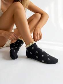 5 pares de calcetines lindos. Calcetines cortos con borde de volantes y estampado floral para la temporada de regreso a la escuela. - Multicolor - Ver 3
