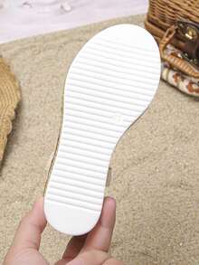 1 Pair Girls' Summer Wedge Sandals, Suitable For Daily Outings And School, Buckle Closure, Lightweight, Anti-Slip, Casual, Comfortable, Fashionable , Versatile Open Toe Thick Sole Sandals - Beige - View 8