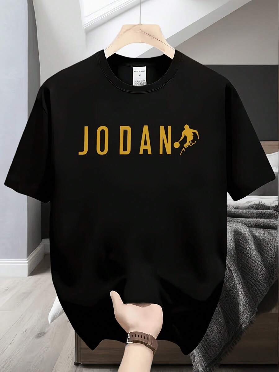 Camiseta de Hombre con Estampado Golden JODAN - Estilo Baloncesto Dinámico, Suave y Transpirable, 100% Fibra, Diseño Atractivo, Cuello Redondo, Manga Corta, Camiseta de Verano, Top Atlético - Negro - Ver 1