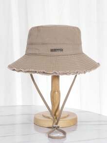 Sombrero de cubo con ala ancha y borde deshilachado con adorno de letra metálica, estilo coreano para protección solar al aire libre en verano para mujeres - Caqui - Ver 1