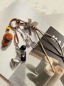 1pc Maillard Style Vintage Camera Plush Ball Keychain Pendant With Bow, Ins Style Phone Charm, Suitable As A Gift For Friends, Family And Classmates - Multicolor - View 2