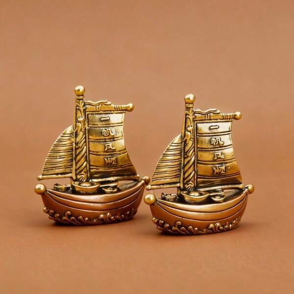 Brass Sailing Ship Small Ornament, Home Living Room Entryway Office Desk Tea Pet Decor Small Statue Craft