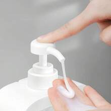 Cute Frog Design - Moisturizing Hand Soap Dispenser Pump Bottle, Suitable For Kitchen Sink And Bathroom. This Portable Soap Dispenser Is A Must-Have Accessory For Kitchen Sinks And A Great Decoration For Bathrooms. Suitable For Dish Soap, Hand Soap And Lotion. Equipped With A Soap Pump, Easy To Refill Liquid. Add A Touch Of Brightness To Your Kitchen And Bathroom Accessories! - Multicolor - View 7