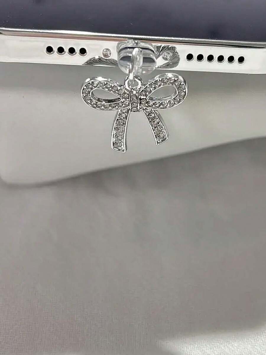 1個水鑽蝴蝶結防塵塞,高級個性化時尚優雅Y2K,合金金屬配件,透明矽膠智慧型手機耳機平板Kindle防塵塞吊飾,創意個性化時尚吊飾裝飾,手機充電孔防水防潮防污,相容Apple Lightning/Type-C/Android MicroUSB,包含Android/Apple 17/16/15系列等所有其他系列手機型號,手機充電孔固定不易脫落 - 彩色 - 查看 1
