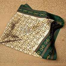 Pañuelo de estilo elegante para mujer, estampado de botón dorado, pañuelo cuadrado delgado y transpirable para el cuello - multicolor - Ver 7
