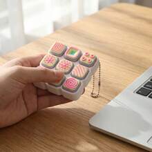 Minimalist 4-Key Linear Layout Keyboard Pendant, Simulated Mechanical Keycap Feel, Crisp Rebound Pressing Stress Relief Fidget Toy - Multicolor - View 5