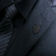 1 件不锈钢狮子图案胸针，男士休闲配饰，派对装，新郎婚礼套装，生日礼物别针，用于衣服包饰学校 Kpop 背包教师用品包饰可爱办公室配饰衬衫夹克珠宝圣诞节万圣节秋冬配饰，适合青少年、青年、男士、休闲、户外、运动、度假、毕业礼物、生日、日常穿着衣服别针有趣的教师礼物 - 彩色 - 查看 10